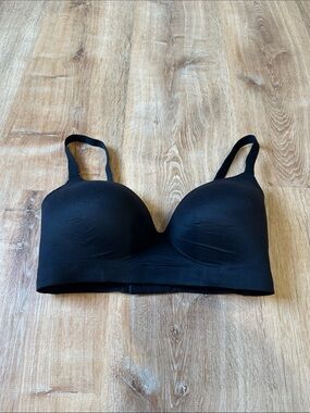 Some Enbliss Wireless Seamless Black Bralette 34DD